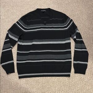 Banana Republic Extra Fine Merino V Neck Sweater